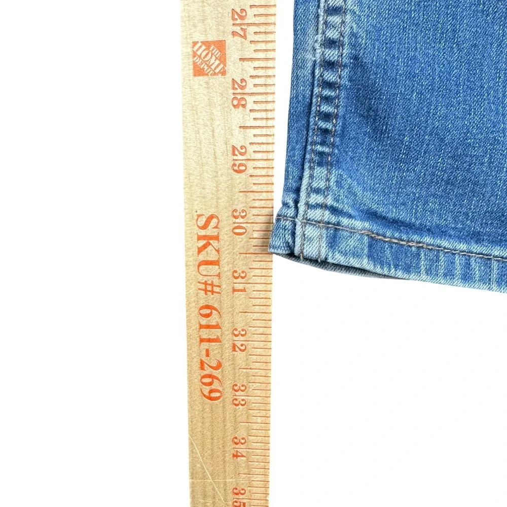 Levis 505 Regular Fit Jeans Mens 33x32 Medium Wash Blue Straight Leg Denim